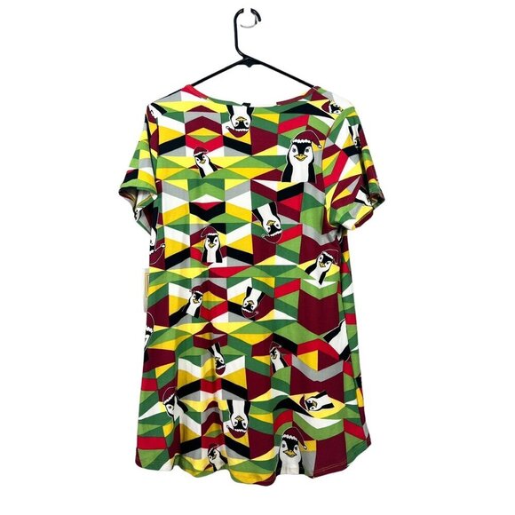 LuLaRoe Classic T women's Penguin Top - Picture 2 of 5